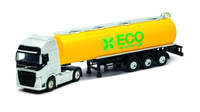 Y102114 NN Ciężarówka z cysterną 1:64 VOLVO OIL TANKER 58017